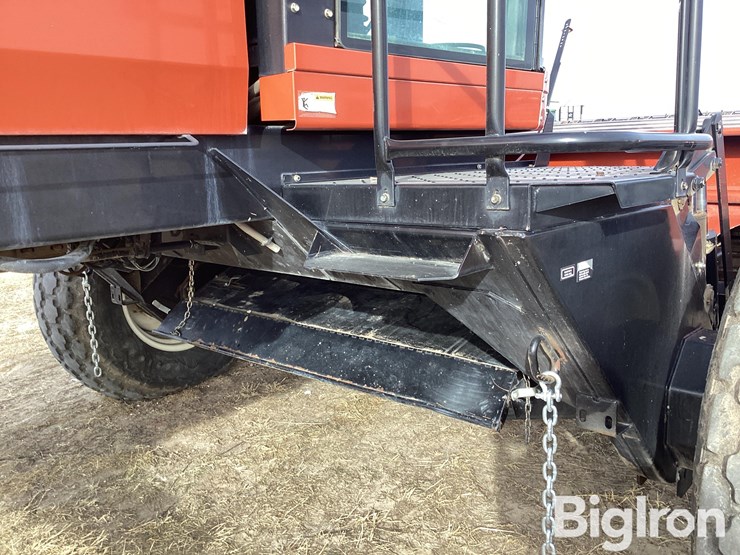 2005-hesston-9240-image-19