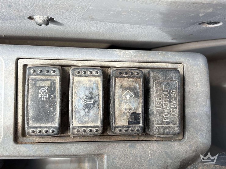 2018-john-deere-2018-image-32