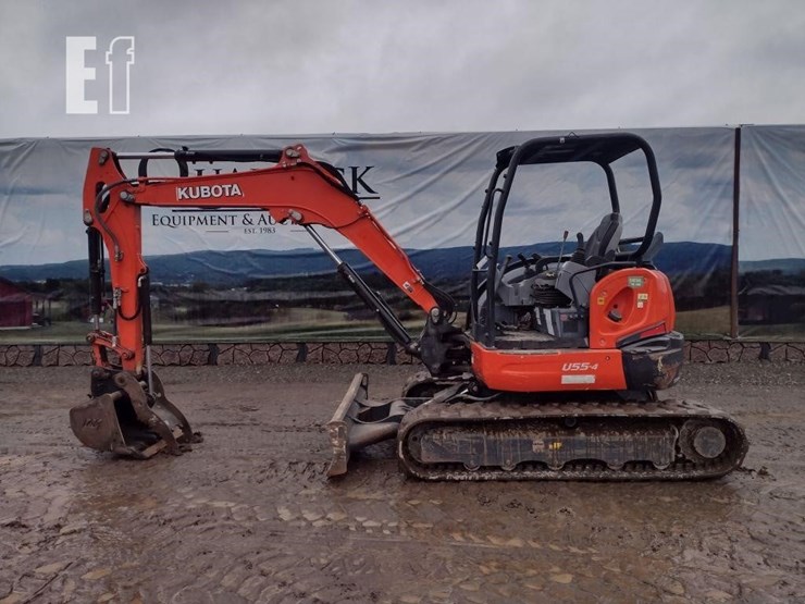 2019-kubota-u55-4-image-1