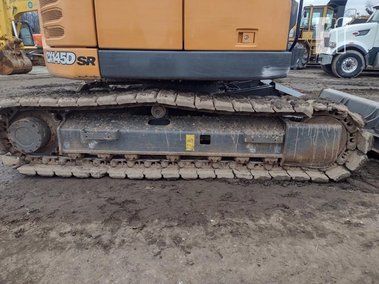 case-cx145d-msr-image-35