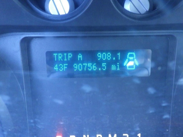 2011-ford-f350-image-15