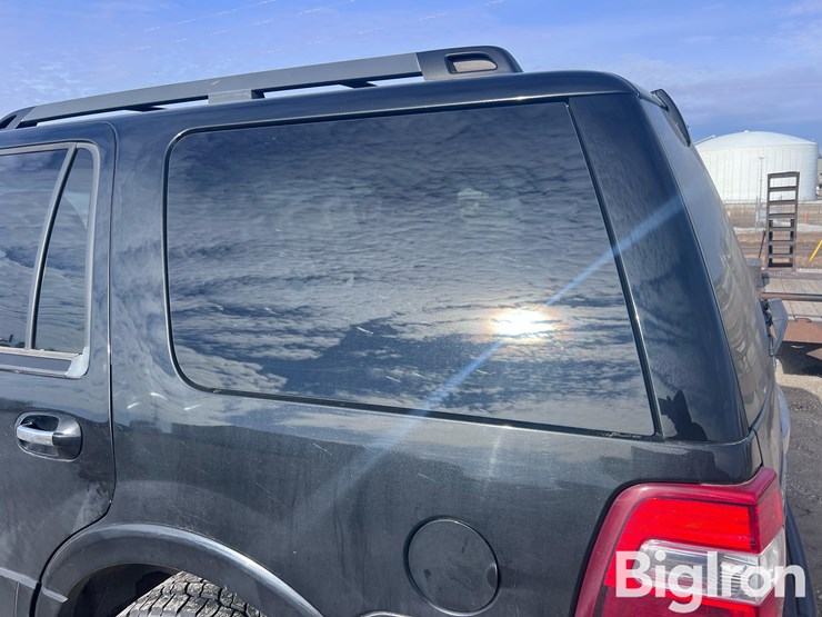 2012-ford-expedition-xlt-image-10