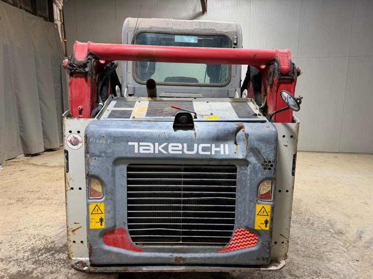2018-takeuchi-tl10v2-image-4