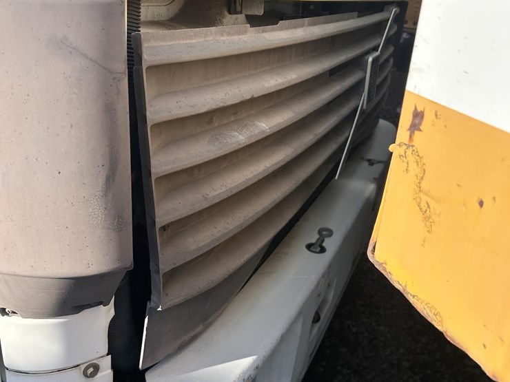 1994-volvo-fe42-image-9