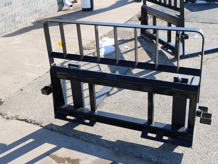 #4164-•-walco-48"-pallet-forks-image-4