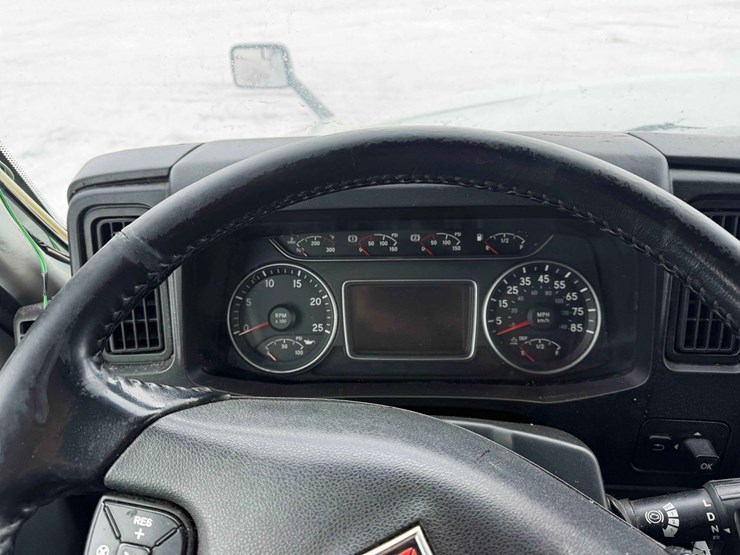 2019-international-lt-image-26