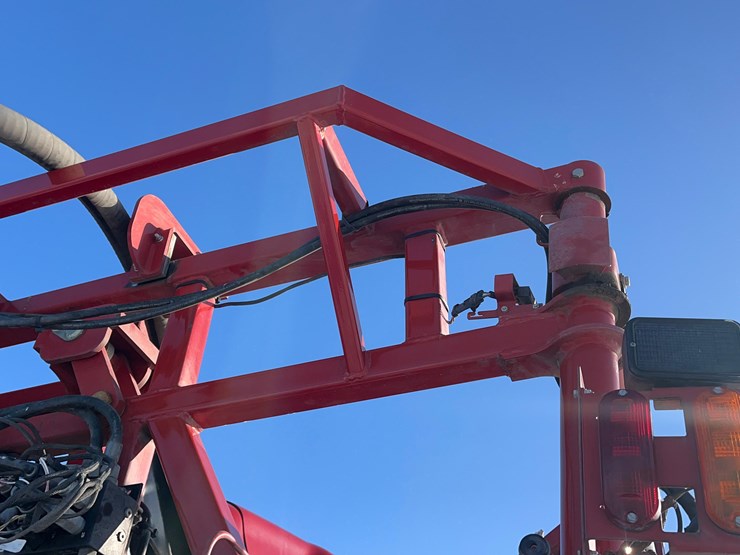 2017-4440-patriot-sprayer-image-10