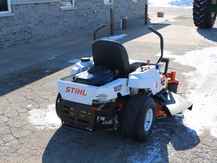 #4128-•-stihl-rz142-zero-turn-mower-image-2