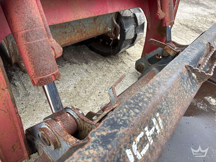 2016-takeuchi-tl10v2-image-10