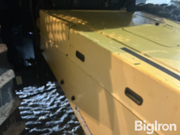 2007-new-holland-cr9060-image-13