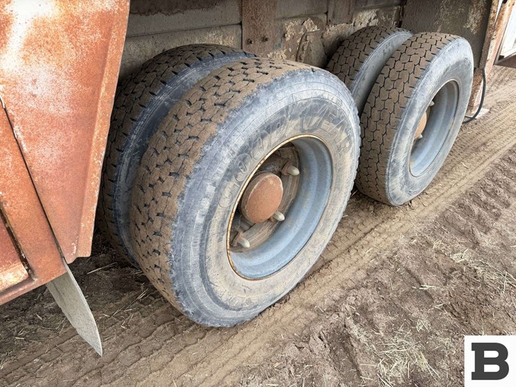 1993-ford-lts8000-image-17