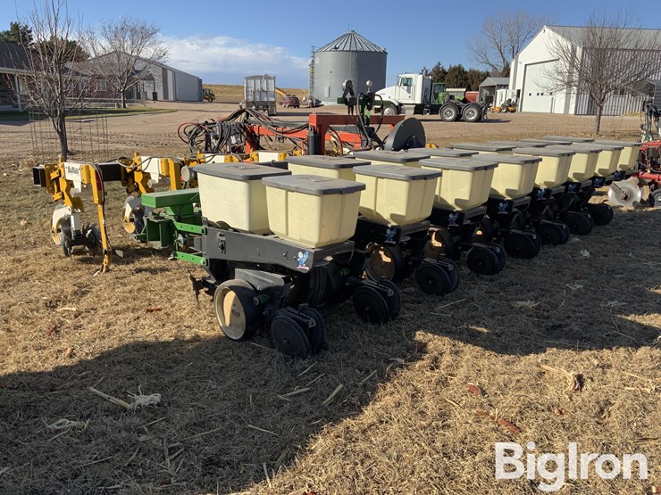 john-deere-7100-image-7