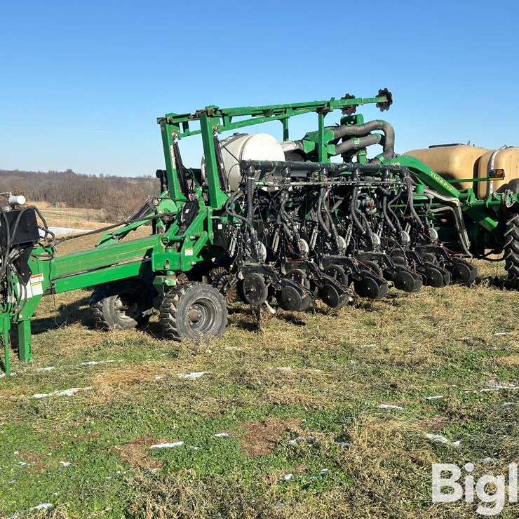 GREAT PLAINS YP1225A-24TR