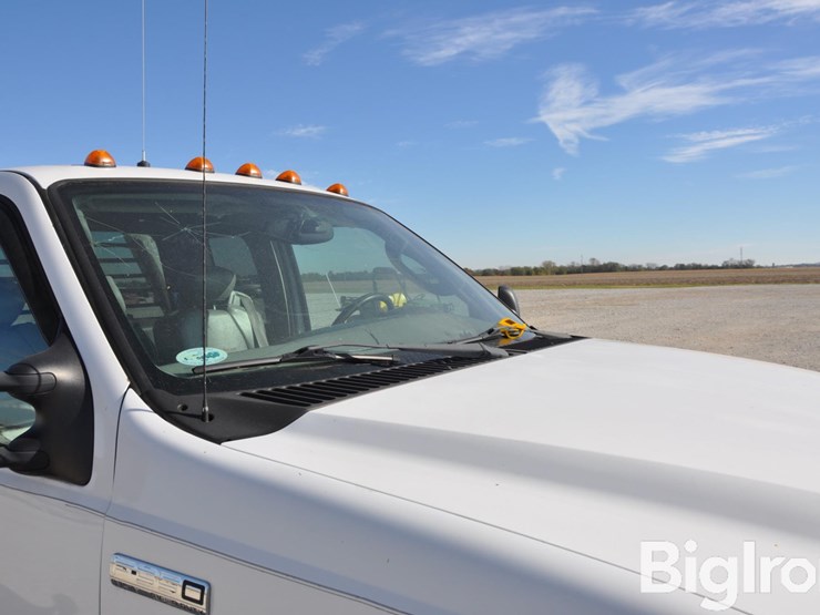 2005-ford-f350-image-19