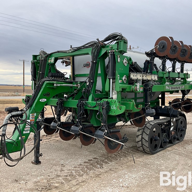 2019 UNVERFERTH NUTRIMAX 2600