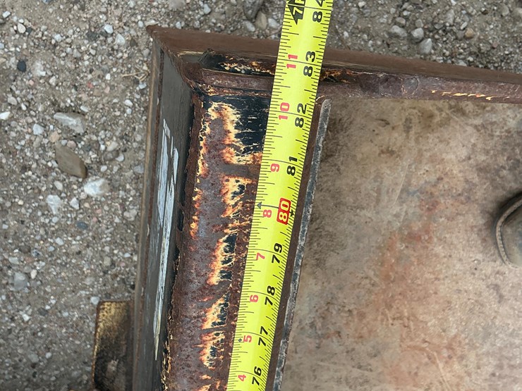 2022-deere-333g-image-16