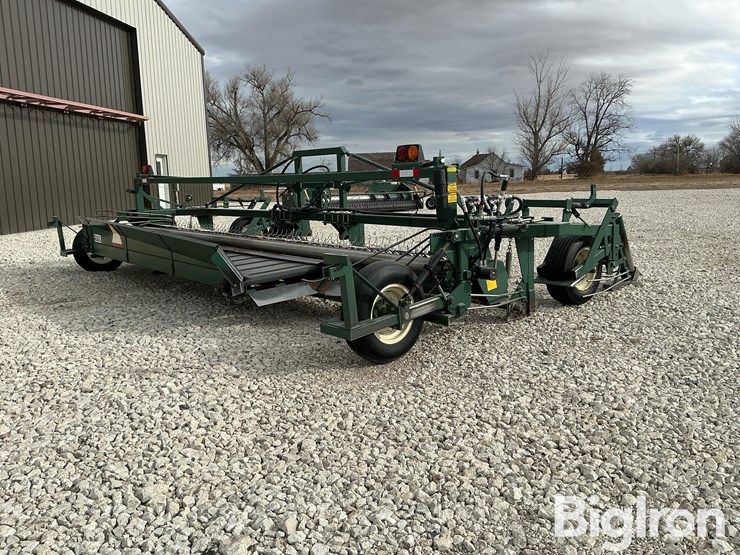 2011-pickett-8030-image-3