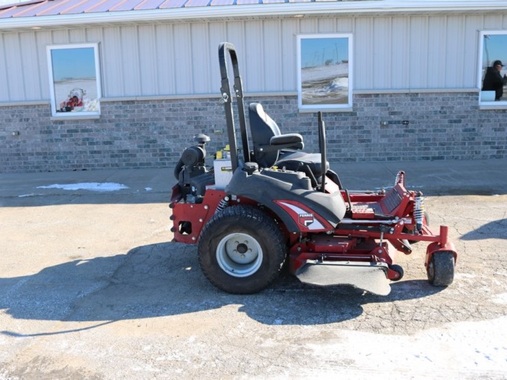 #4133-•-ferris-is3200z-zero-turn-mower-image-1