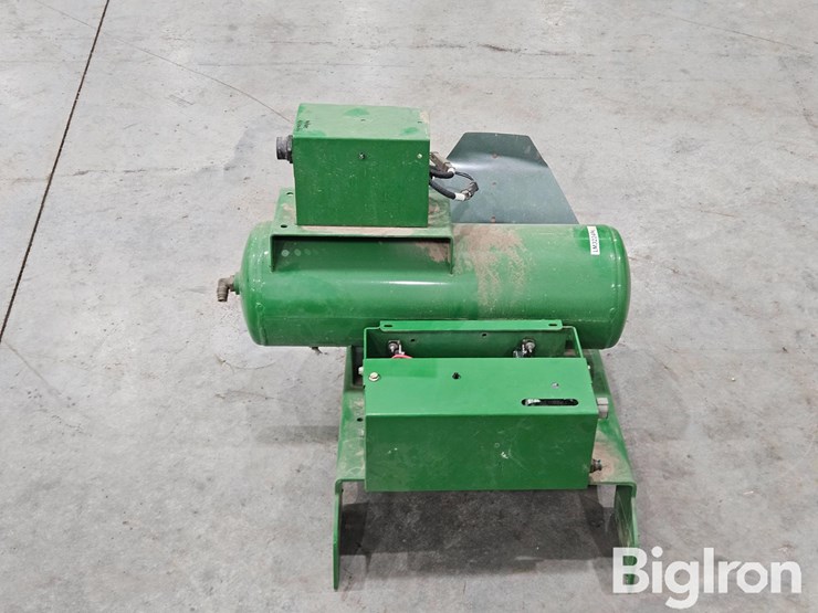 john-deere-1770nt-image-8