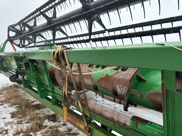 2015-john-deere-635f-image-9