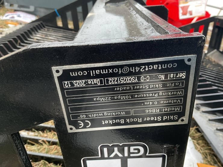 skid-steer-rock-bucket,-serial-cd-yscd251232,-72"-width,-steel-material-image-6