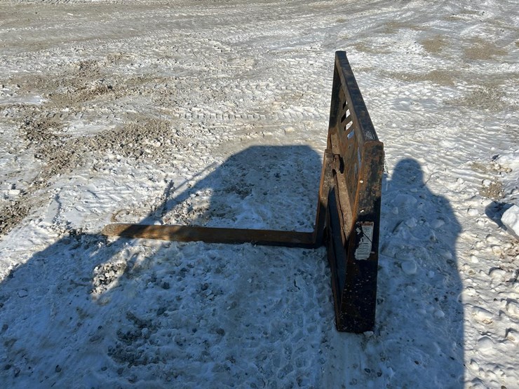 kodiak-46”-skid-steer-pallet-forks-image-3