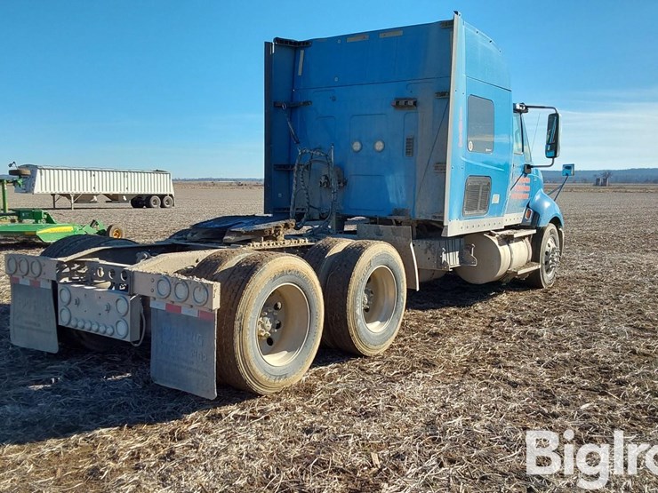 2014-international-prostar-image-5