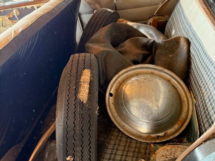 1950-plymouth-coupe-image-7