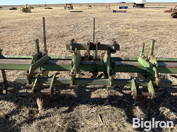 john-deere-3-pt-cultivator/ditcher-image-11