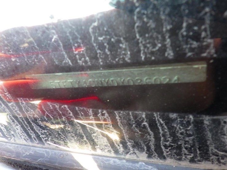 2013-toyota-tacoma-image-13