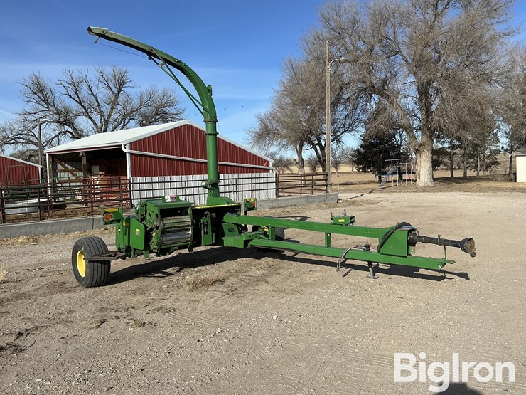 2004-john-deere-3975-image-3