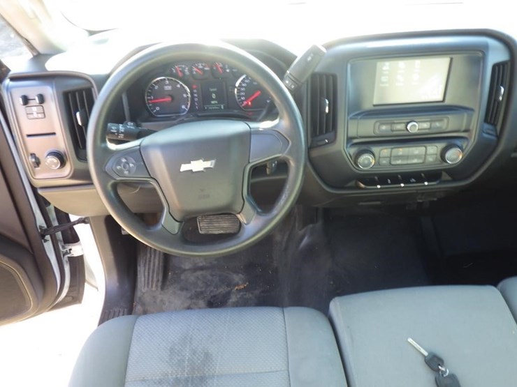 2018-chevrolet-2500hd-image-7