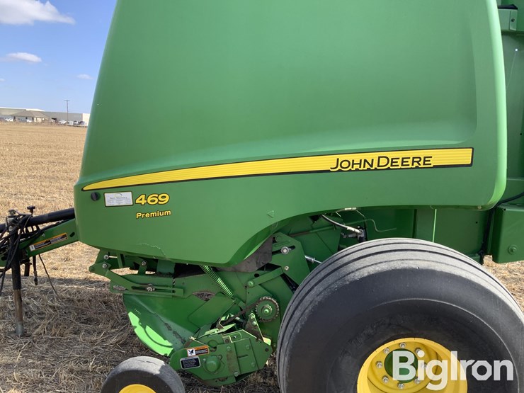 2015-john-deere-469-image-13