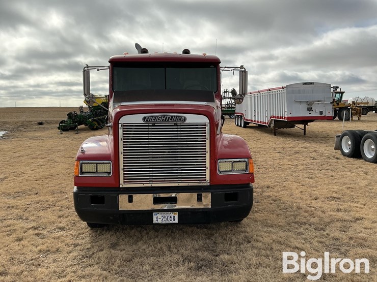 1994-freightliner-fld112-image-2