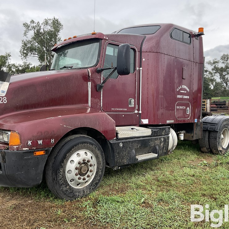 1995 KENWORTH T600