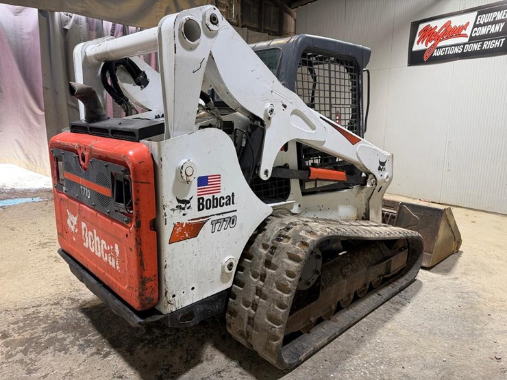 2017-bobcat-t770-image-5