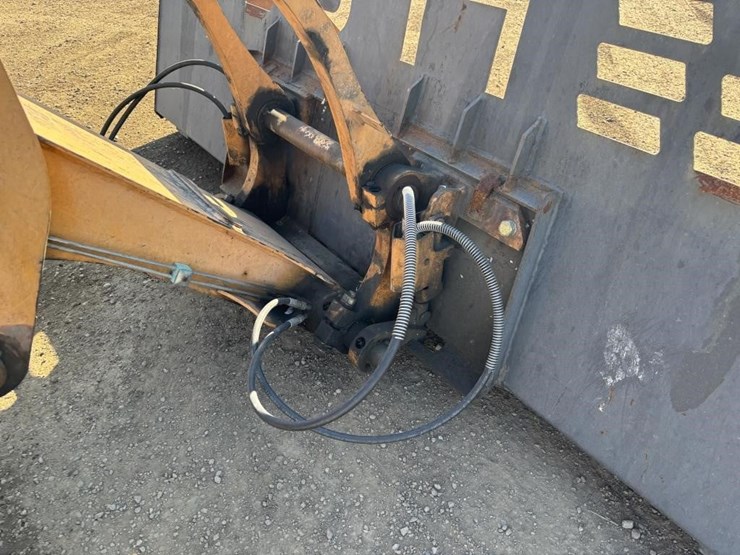 case-21e-wheel-loader-image-11