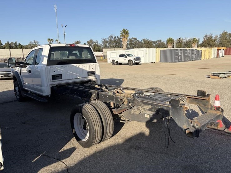 2019-ford-f450-image-4