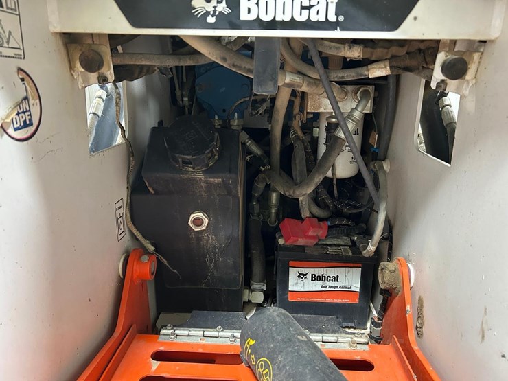 2023-bobcat-mt100-image-14
