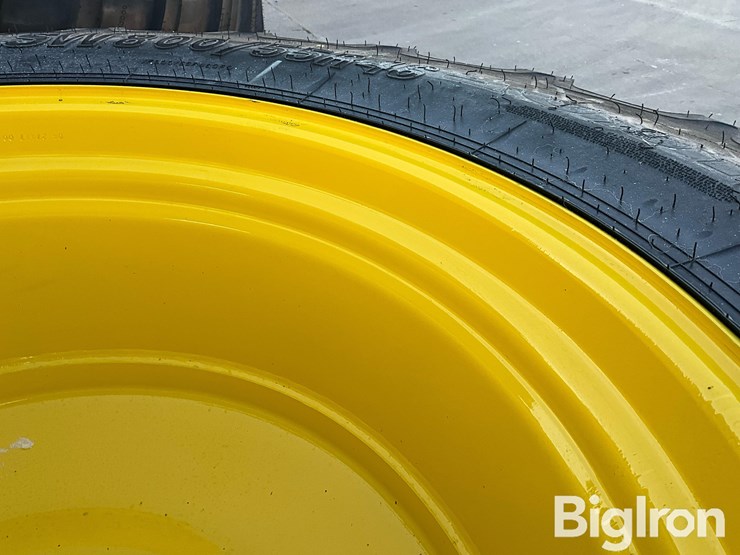 2025-john-deere-600r-image-18