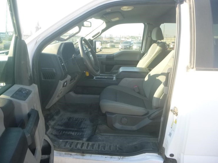 2019-ford-f150-image-8