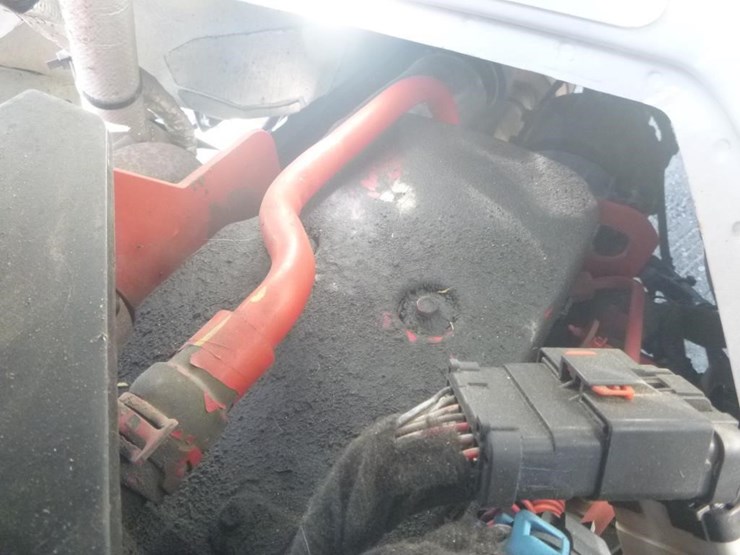 2013-ford-f650-image-18