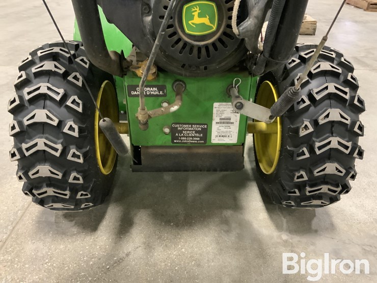 john-deere-16-image-19