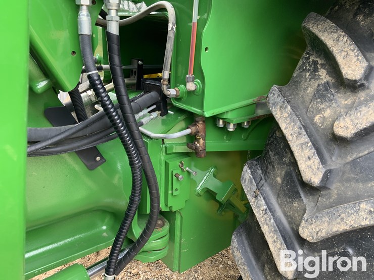 2015-john-deere-9370r-image-13