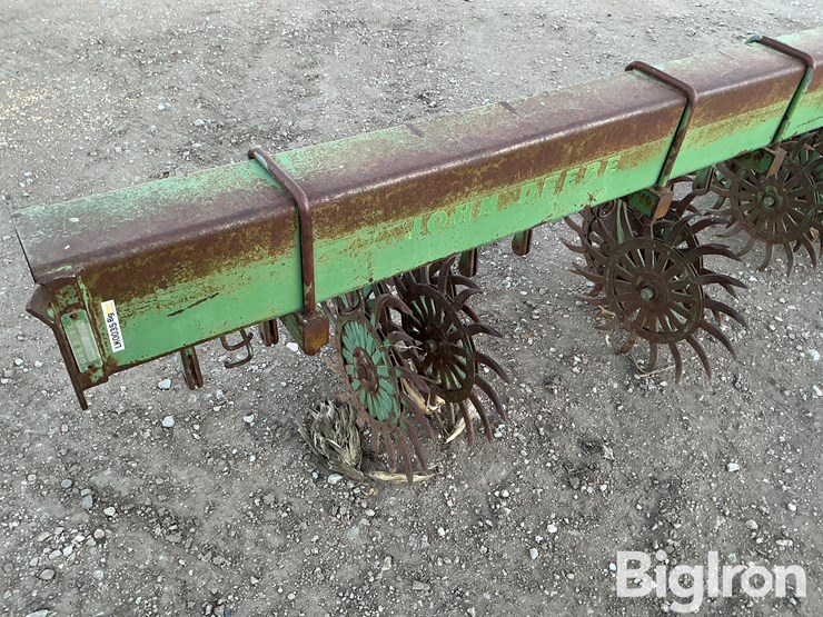 john-deere-400-image-9