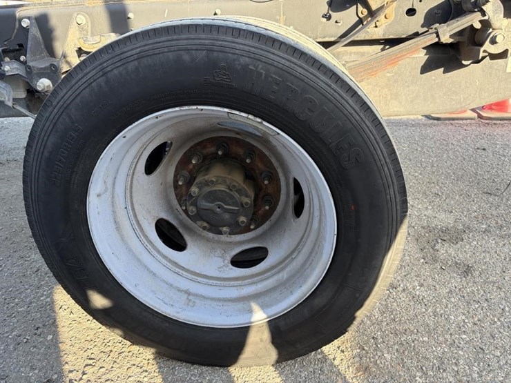 2019-ford-f450-image-5