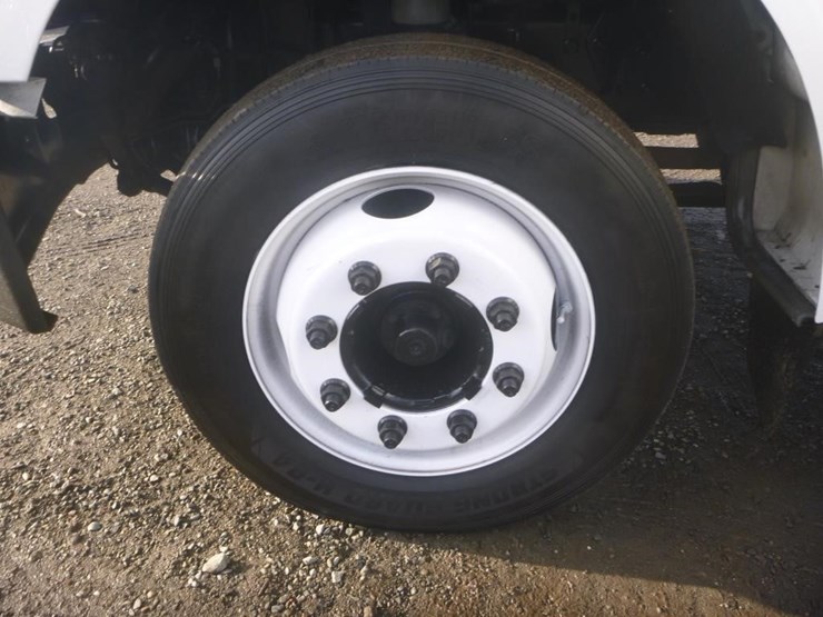 2012-ford-f650-image-19