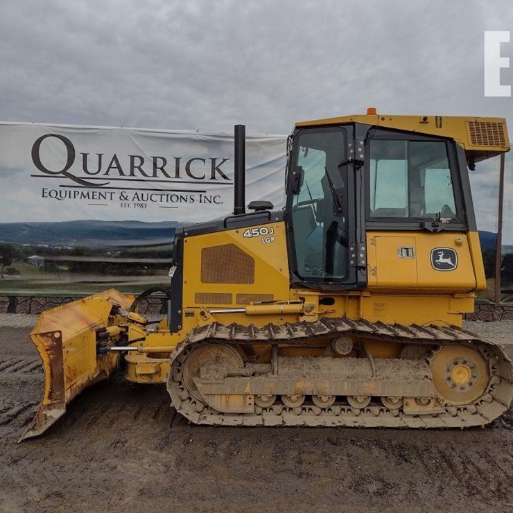 2016 DEERE 450J LGP