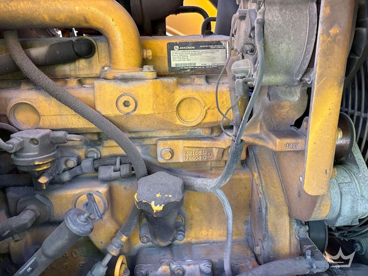 2004-deere-410g-image-19