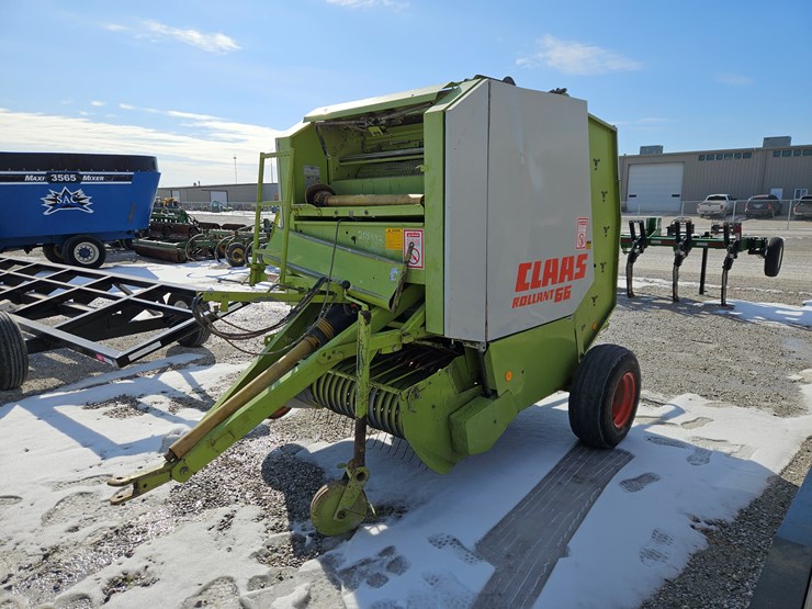 claas-rollant-66-image-12